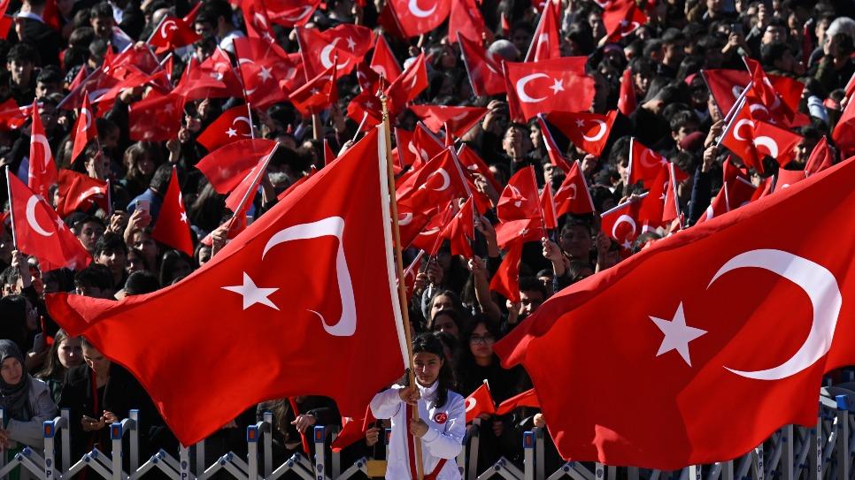 Türkiye Cumhuriyeti 102. Yılını Kutluyor